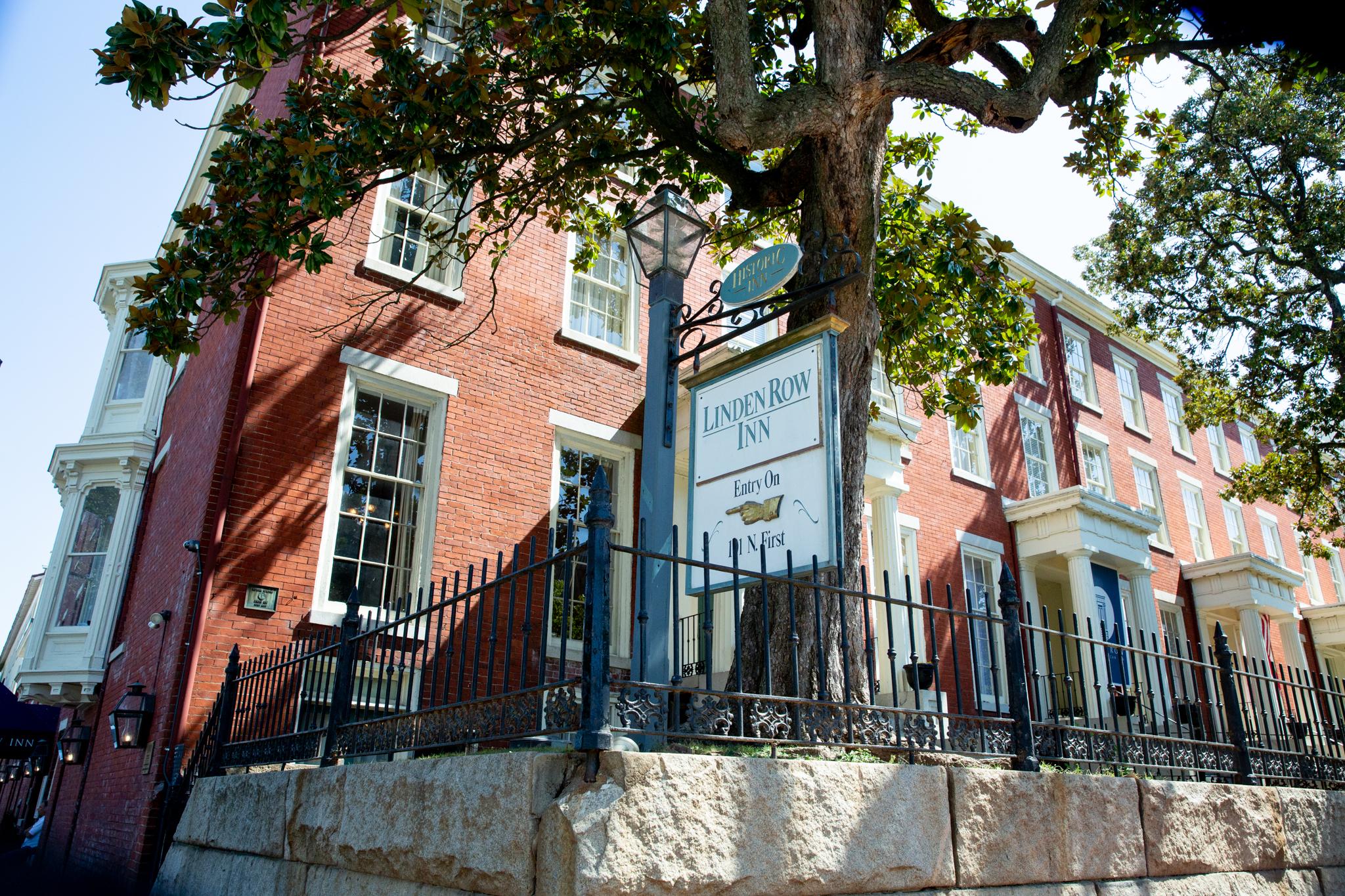 Linden Row Inn Downtown Richmond Boutique Hotel